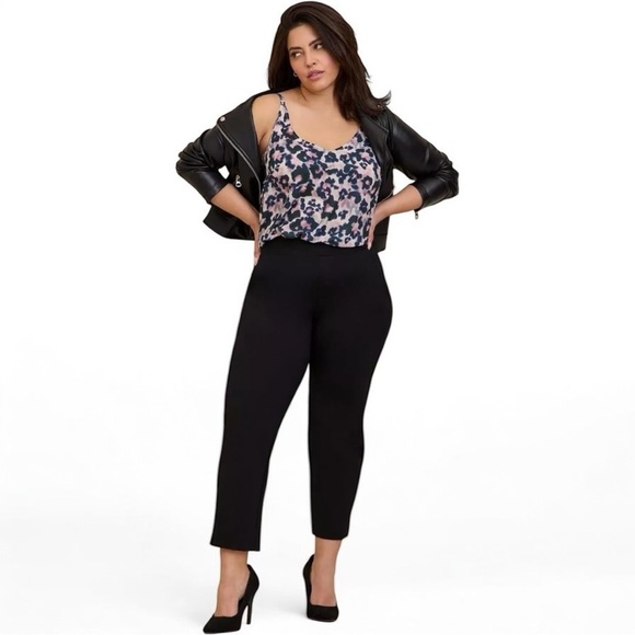 Torrid Georgette V Neck Adjustable Strap Cami Leopard Print Ink Blot - Size 4X - Picture 2 of 15